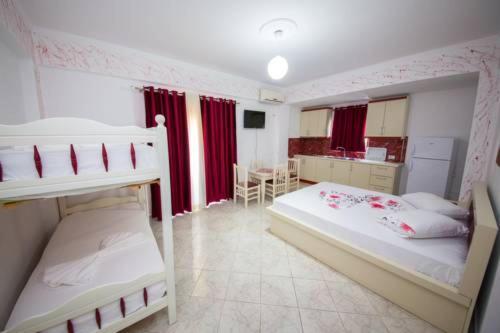 Poseidon Hotel Ksamil Zewnętrze zdjęcie